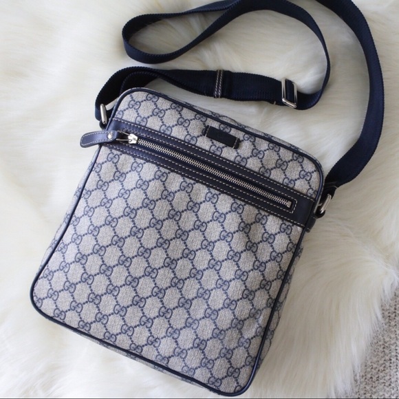 blue gucci messenger bag